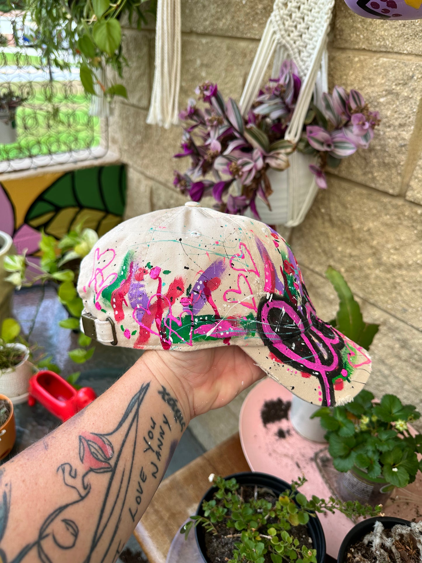 Love hat